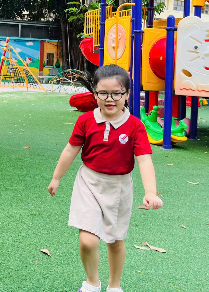 Đồng phục học sinh Nữ