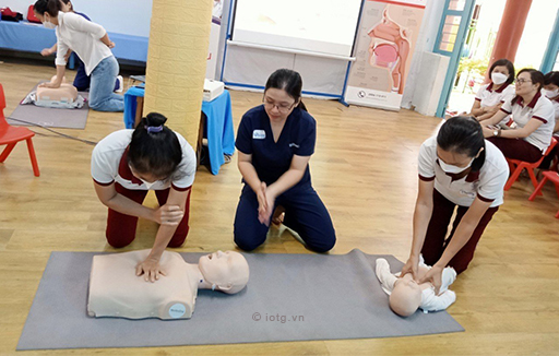 Tập huấn Sơ cấp cứu năm học 2023-2024